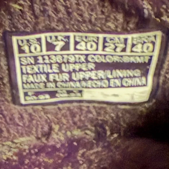 Bobs from Skechers NWT Size 10 Super Cute Faux Fur Cat Face Slippers (SH054) - Picture 9 of 9